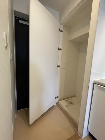 ガーデン板橋氷川町618号室 収納