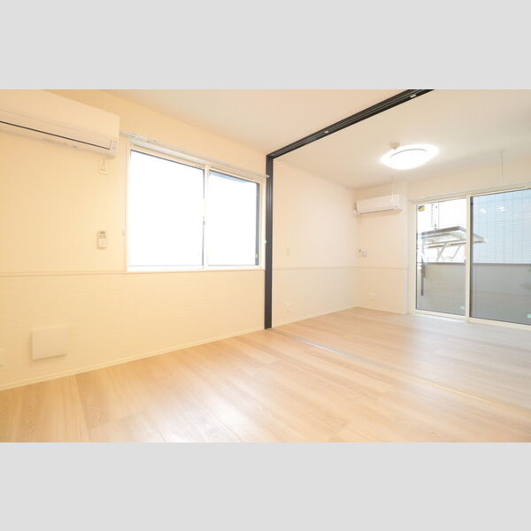 Dアヴァンス高富B リビング・洋室