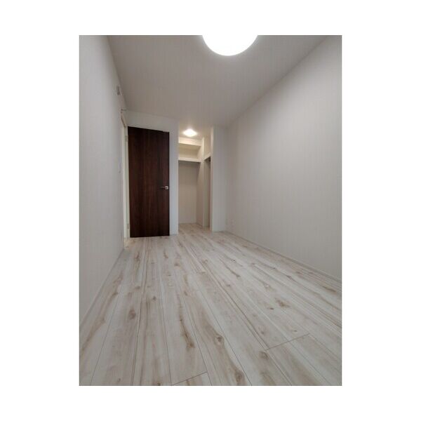 Forest　Maison　KOMAGOME　NORTH102号室 リビング