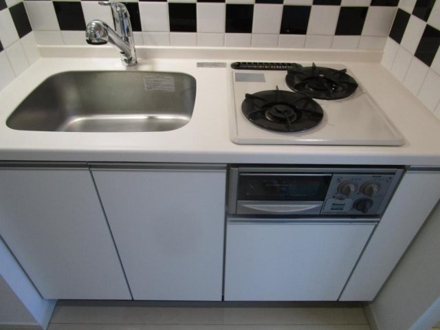 AXAS品川シーサイド システムキッチン（2口ガスコンロ・グリル付）