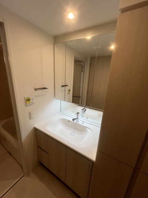 びゅうリエット横浜平沼804号室 ※別号室の参考写真です(現況優先・仕様違いの場合あり)