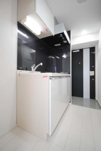 プレミアムキューブ大森本町705号室 キッチン