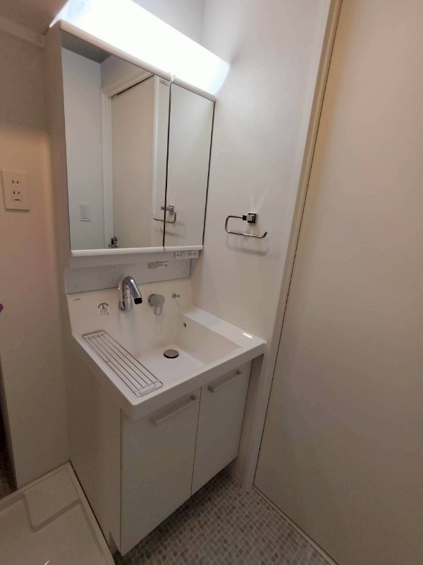 Fons Lucis Izumi 洗面