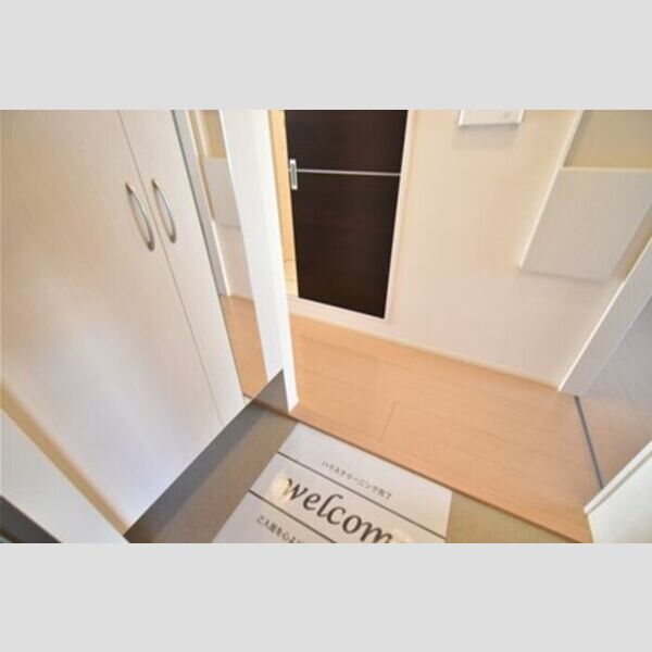 マジェスティックアン　Ⅱ 玄関