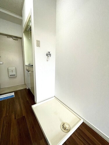 和光ハイツ2階 洗濯機置き場※同タイプ別部屋前回募集時2023.4撮影