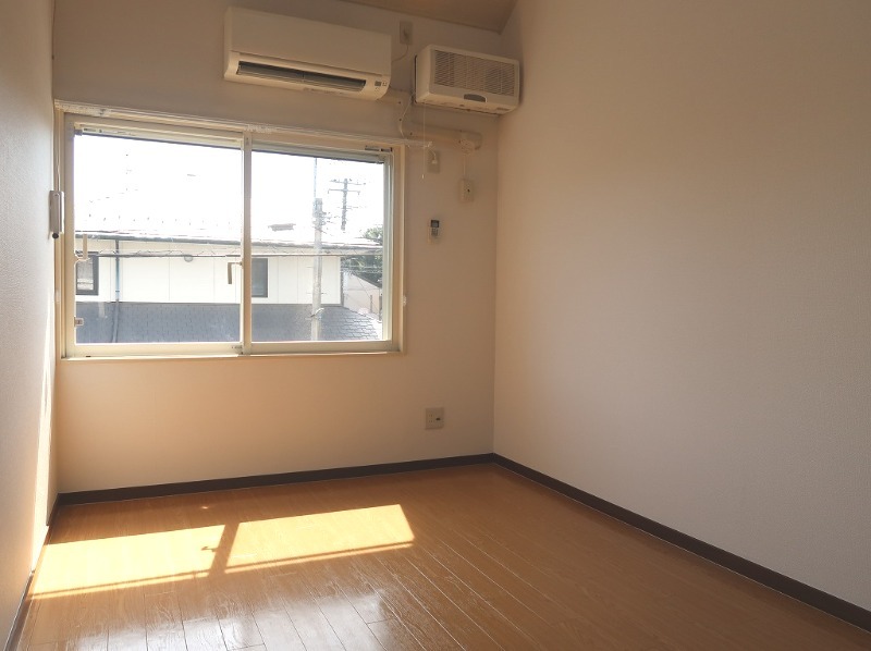アップルハウスパピヨン2階 ＊別号室の写真となります。