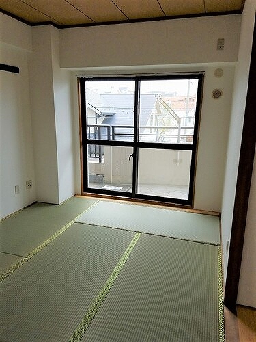 ビューハイツ高山6階 同建物別部屋の参考画像