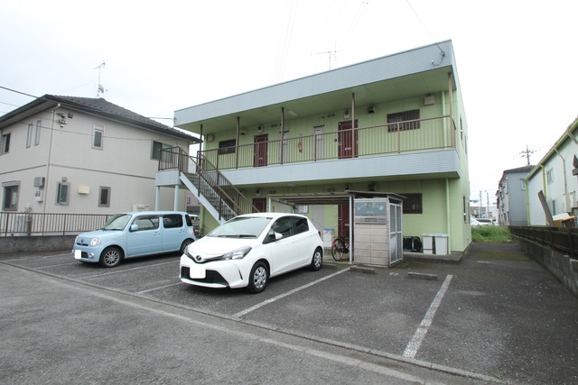 ルーチェ　三ッ藤1階 外観！