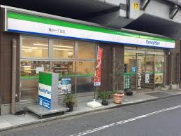 グランドコンシェルジュ錦糸町アジールコート 【コンビニエンスストア】ファミリーマート 亀沢一丁目店まで739ｍ