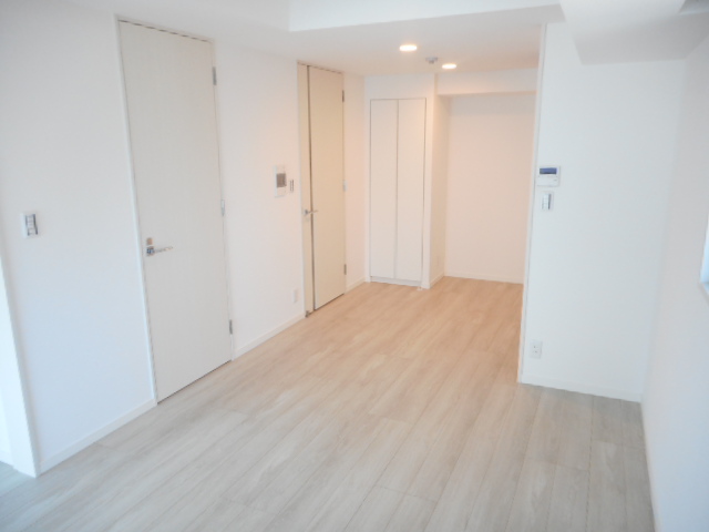 エムフラット秋葉原 リビング