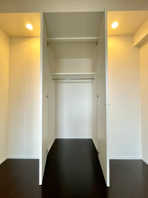 レジディア錦糸町Ⅱ13階 収納