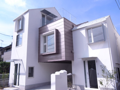 サンドイッチアパートメント1階 外観