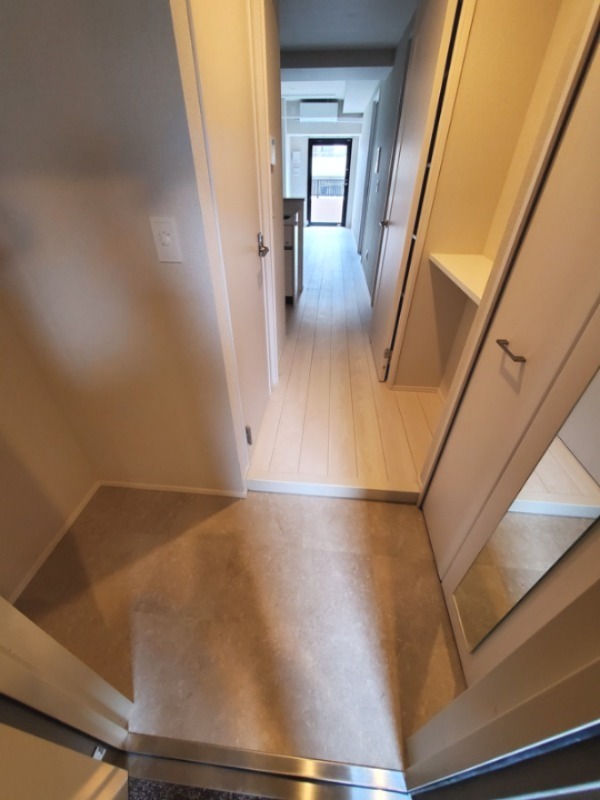 maison chrolo3階 玄関