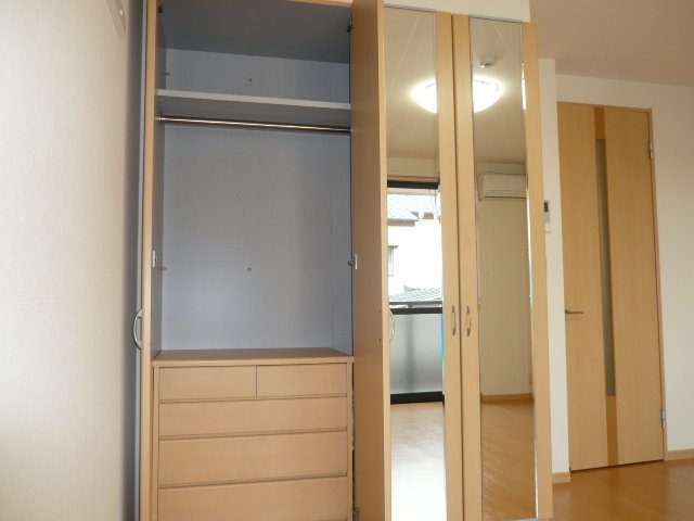 ラ・メール クローゼット