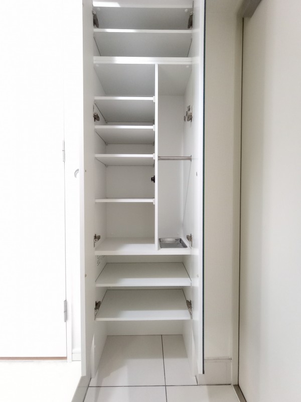 クレイシア品川戸越2階 収納