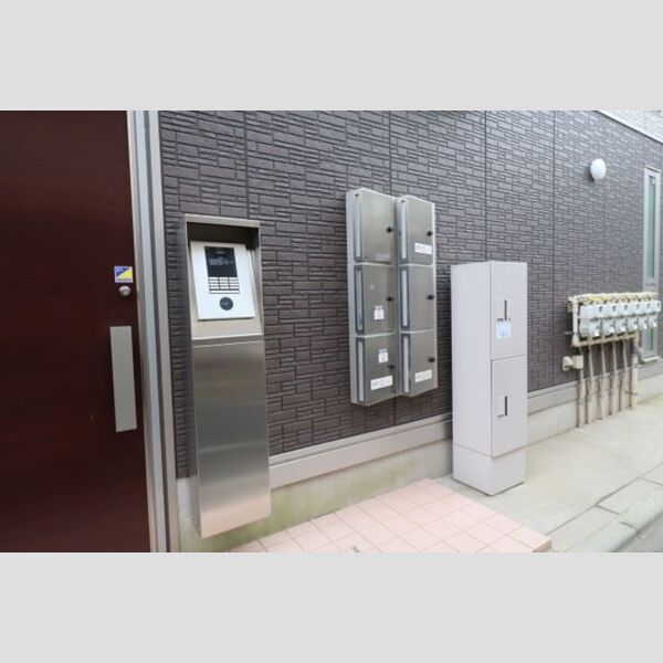 メルベーユ オートロック、集合ポスト、宅配ボックス