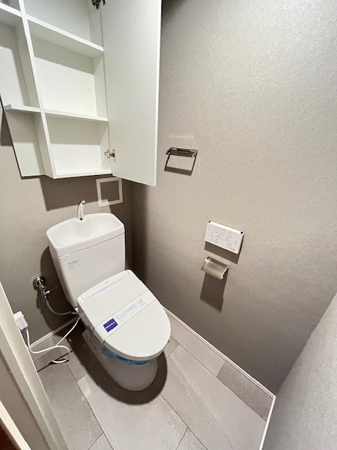 レジディア南千住5階 トイレ