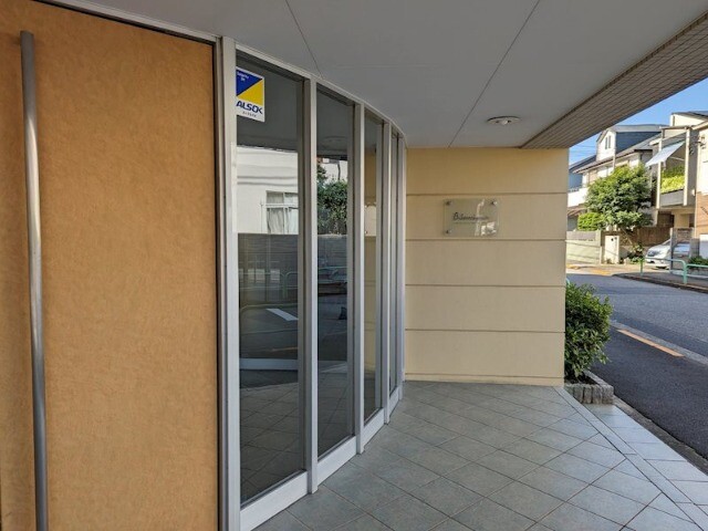 ブランシュール平和台 エントランス