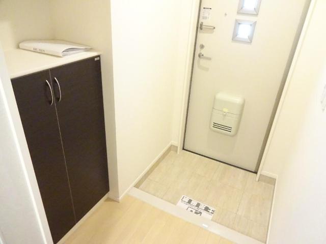 アデランテ 玄関