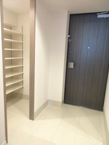 びゅうリエット横浜平沼802号室 ※別号室の参考写真です(現況優先・仕様違いの場合あり)