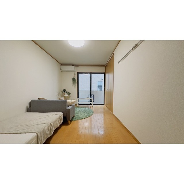 プリマヴェーラ 洋室　7.5帖