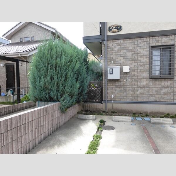 ボヌール 駐車場