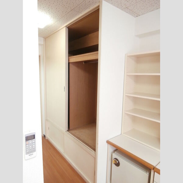東京学生会館521号室 521号室　収納