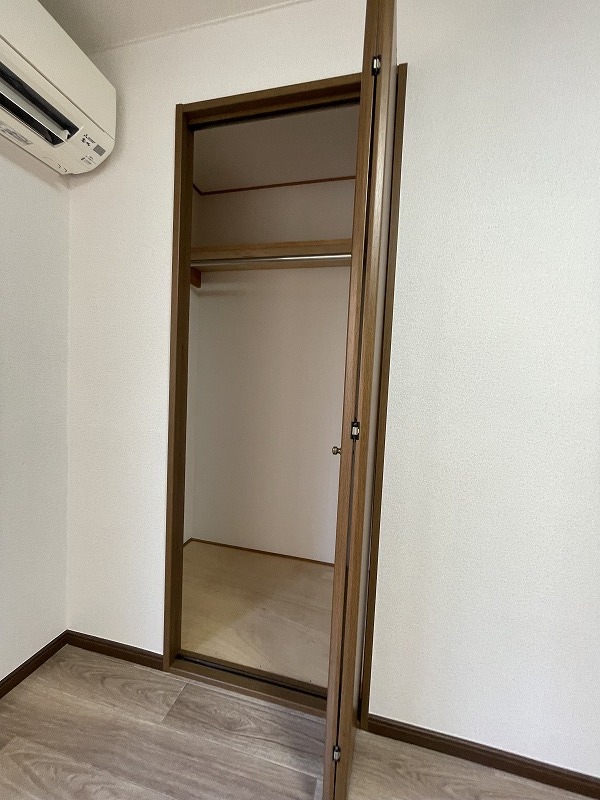 バーナルヒルズⅡＡ1階 収納