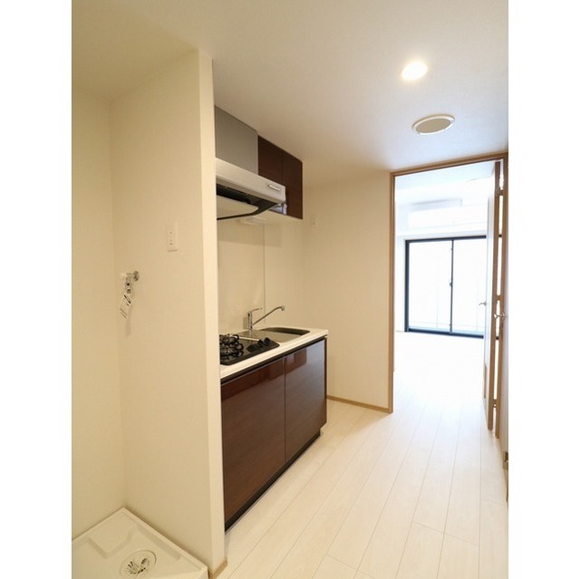 プレール・ドゥーク梅島1003号室 内観