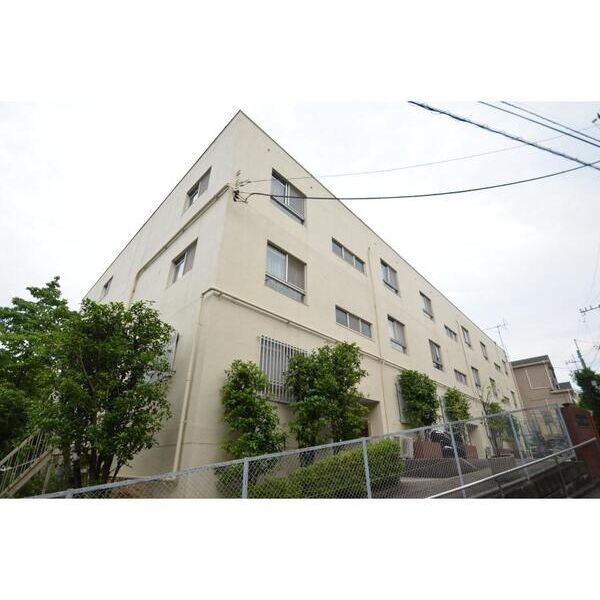 サザンヒルズ生田203号室 外観