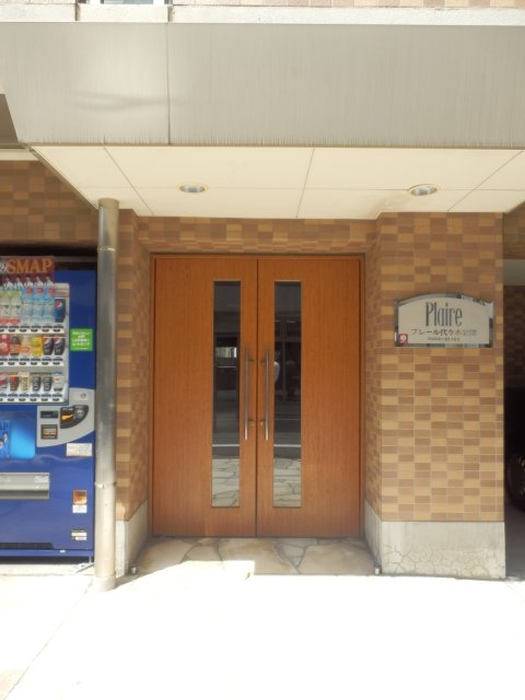 プレール代々木公園2階 エントランス