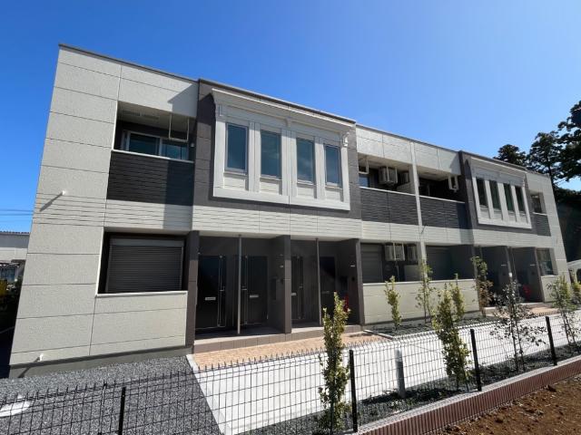 クエストアロー 外観写真（昼）