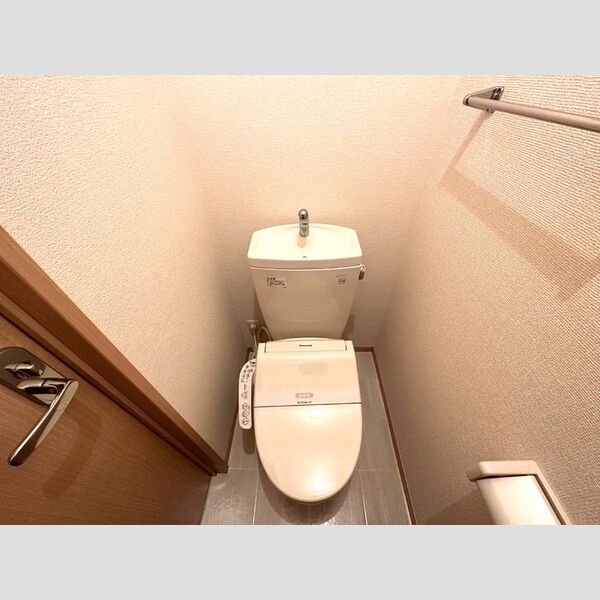 オーキッド トイレ