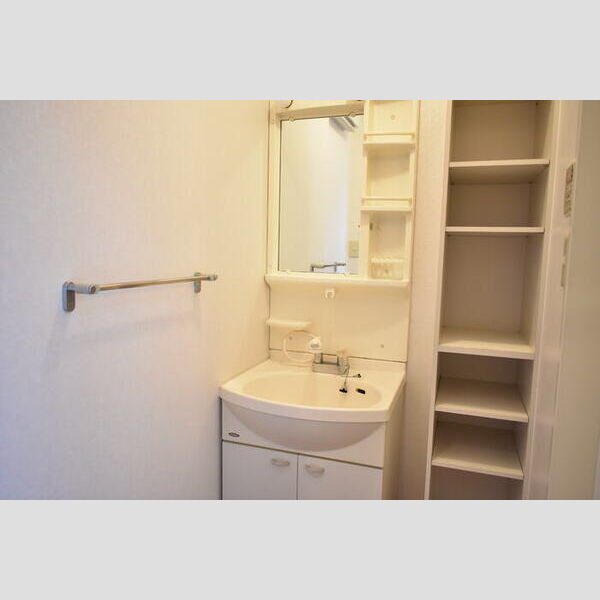 クレセントハイム 洗髪洗面化粧台