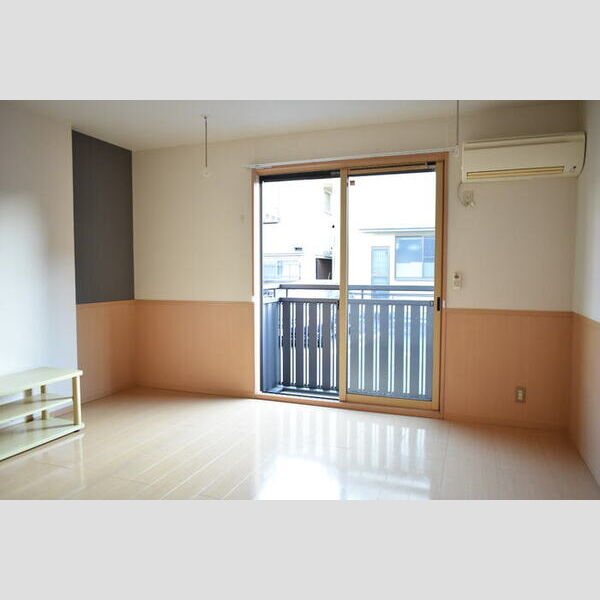 リビングタウン三橋 洋室