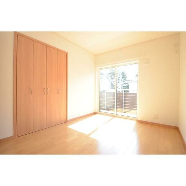 能ヶ谷四丁目戸建A リビング