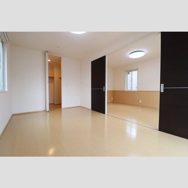 フォンテーヌ　Ⅴ101号室 洋室