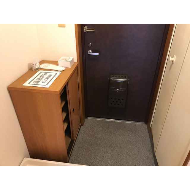 リュミエ本厚木 玄関