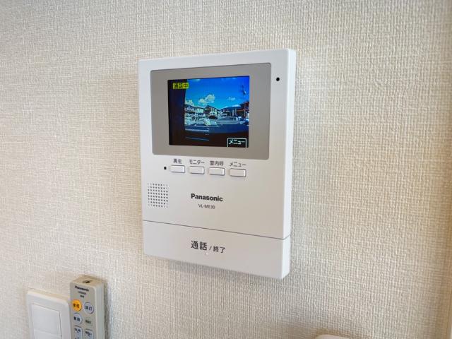 ベルウッド　Ⅲ203号室 カメラ付インターホン