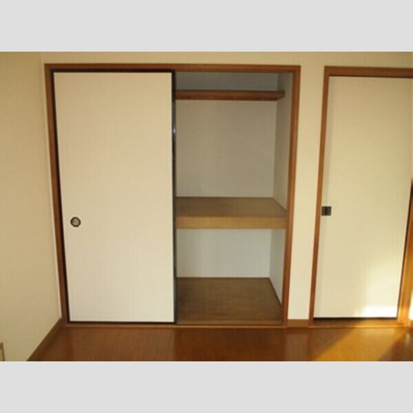 パセオみずほ台103号室 収納