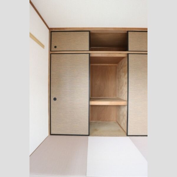 ジャスティス　1番館 和室　押入