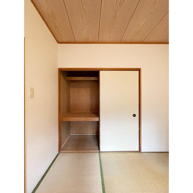 ファインコート西つつじヶ丘1階 収納