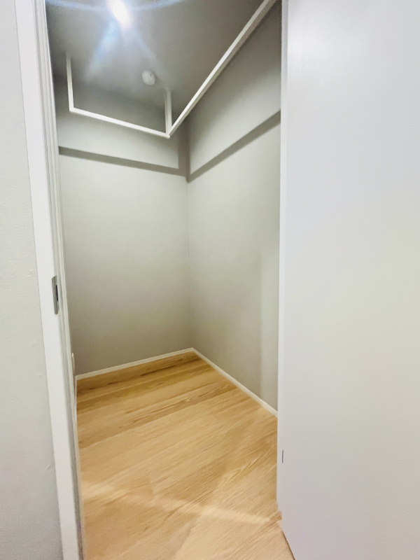 アリススプリングス綾瀬6階 収納