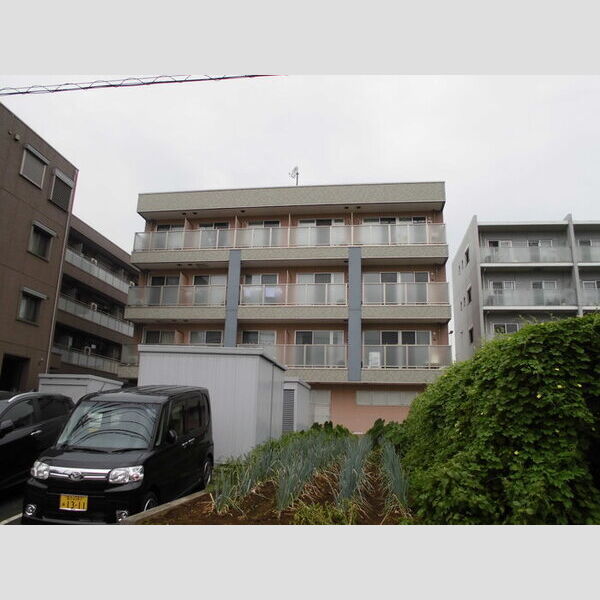 サンシェンロンK 建物外観