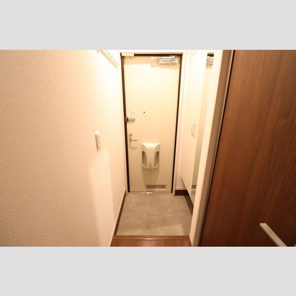 Breeze谷塚 玄関・シューズボックス