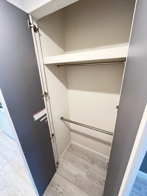 レジディア新宿イースト2階 収納