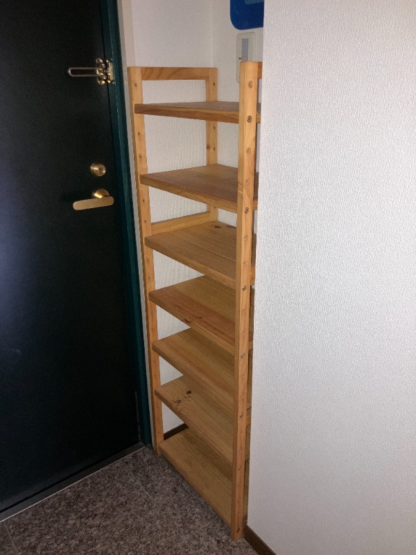 AXIA新宿御苑 下足入れ