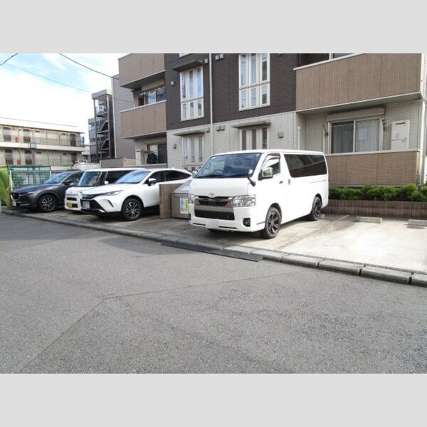 gransoleil(グランソレーユ) 駐車場(要空き確認)