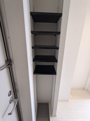 ブロッサムテラス町屋 収納