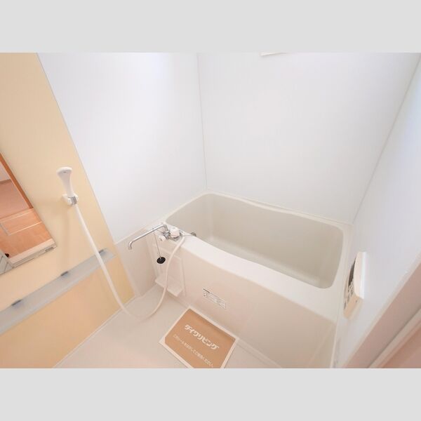 シャンティ202号室 浴室